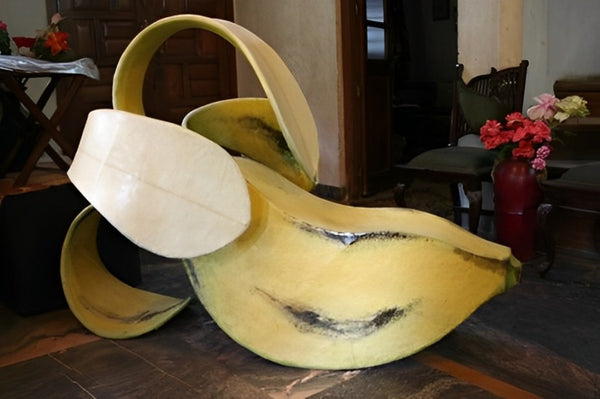 BANANA CHAIR