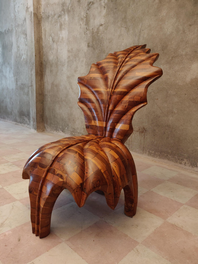 SCORCHED AUTUMN LEAF CHAIR