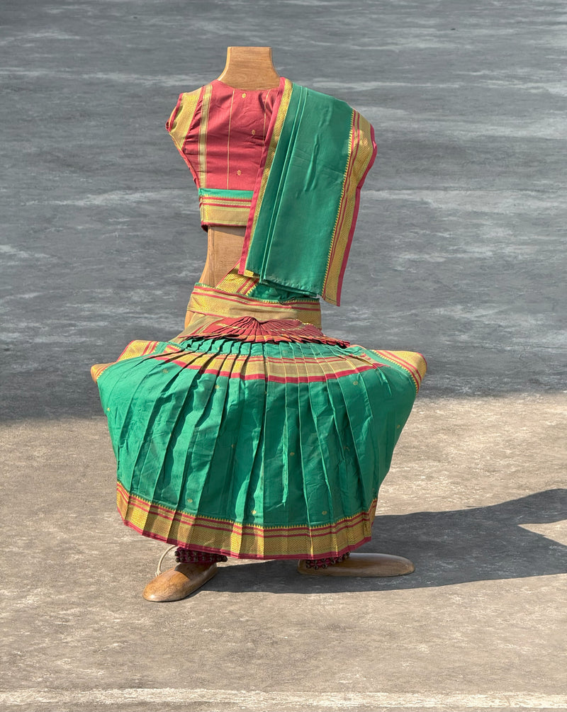 BHARATANATYAM CHAIR